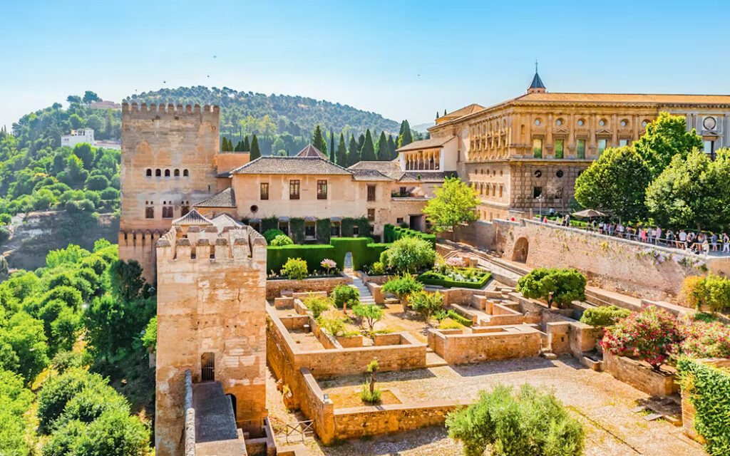 1-🏰 قصر الحمراء